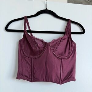 Abercrombie Lace-Trim Corset in Burgundy